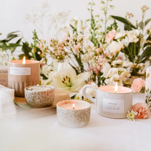 
            
                Load image into Gallery viewer, Flora Reusable Candle by Mimi + August
            
        